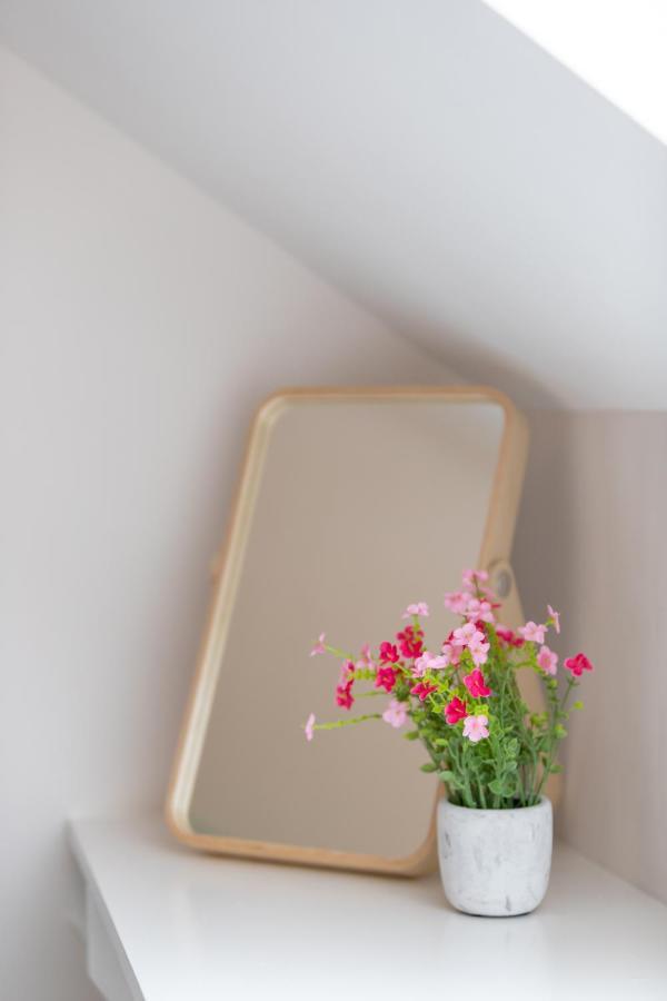 The Hawthorn Rooms Dingle Extérieur photo